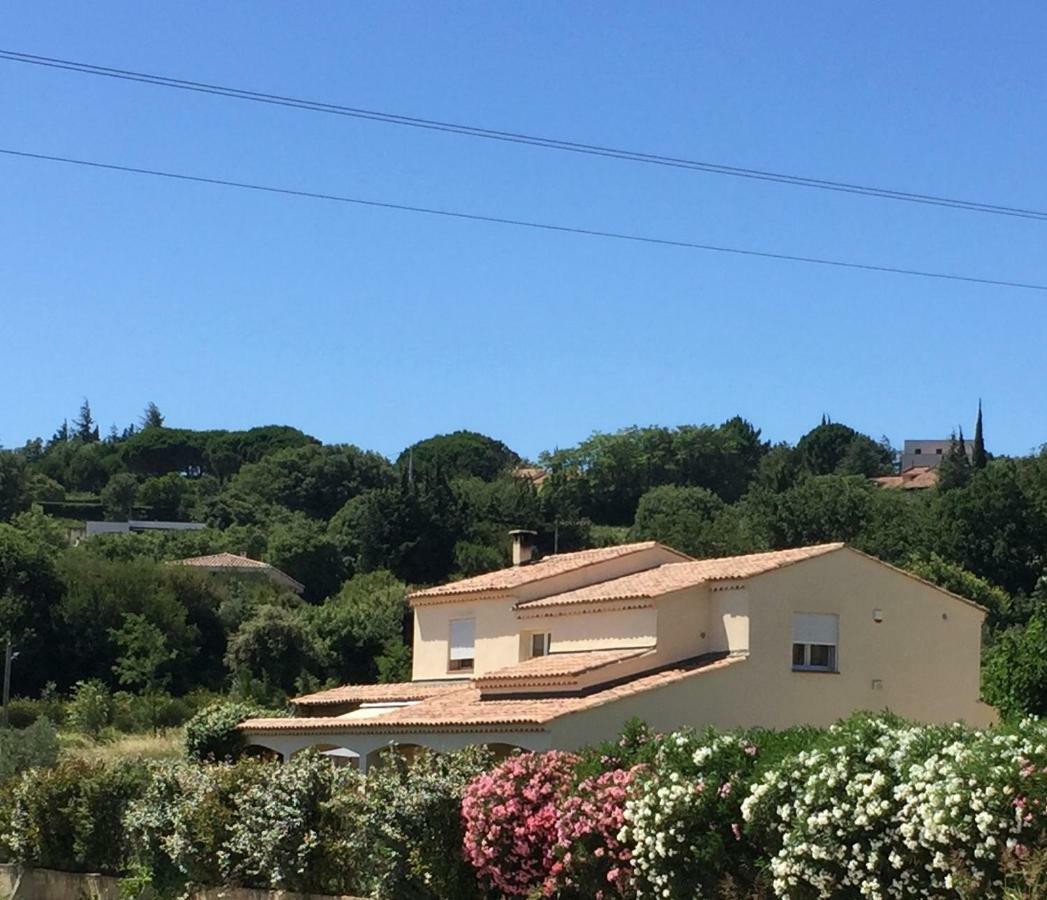 Mas Jasmin Apartment Rochefort-du-Gard Luaran gambar